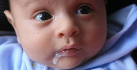 برای نوزادان، داروهای رفلاکس بی خطر یافت شدند